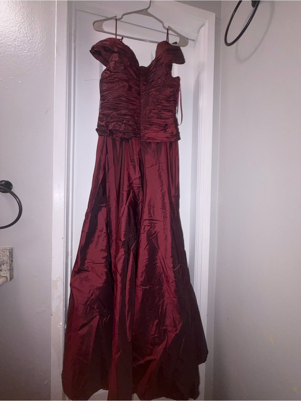 JS Collections Wine Strapless Ruched Prom Gown - Picture 6 of 9